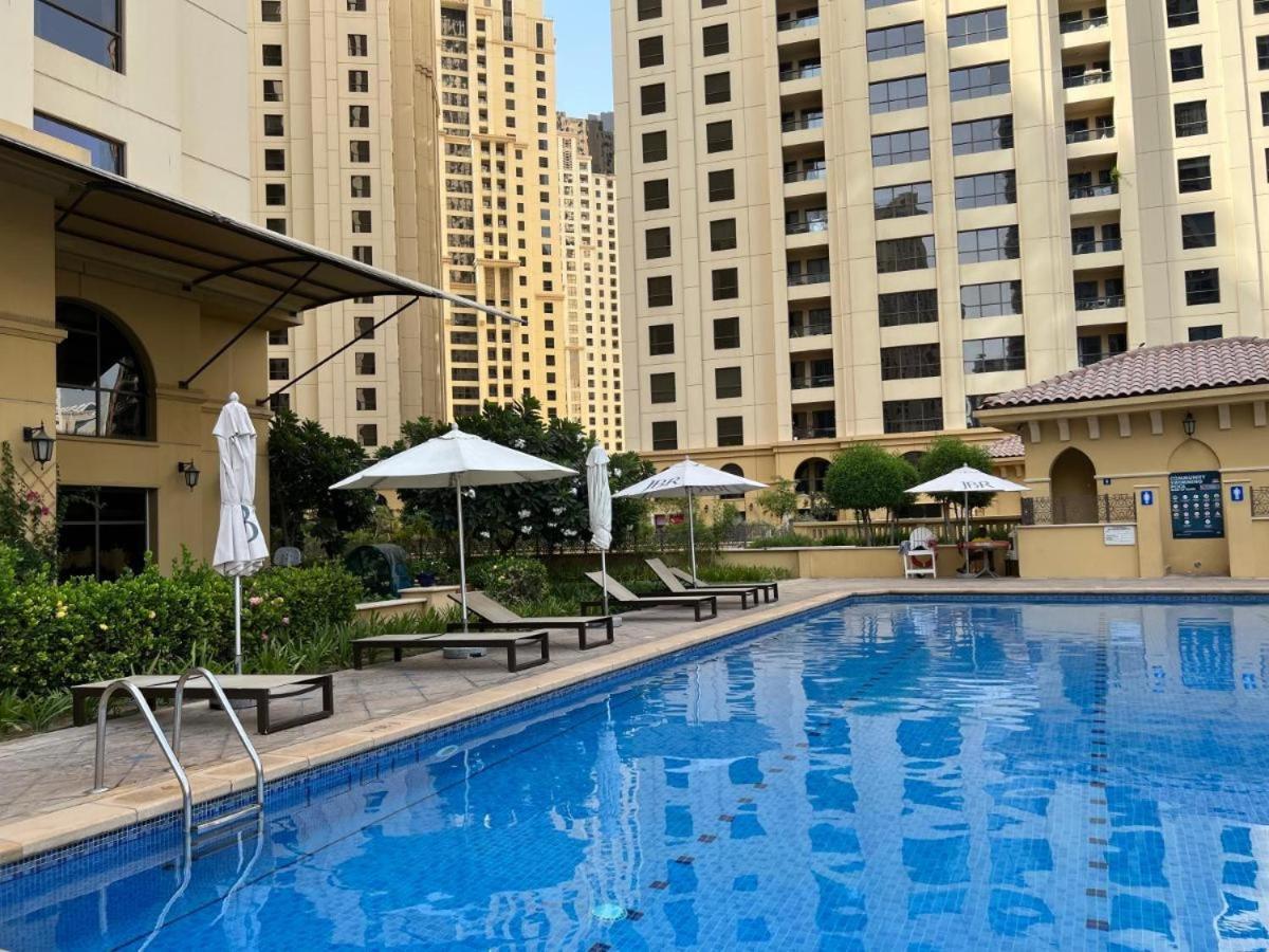 Lunar Cozy Hostel - Jbr Dubai Exterior foto